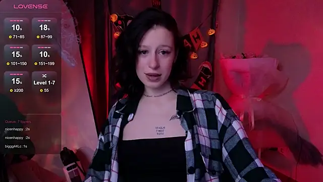 Snapshot of sex_tezzi chatting on October 31, 2025, 9:49 pm sex tezzi online show from October 31, 2025, 9:49 pm