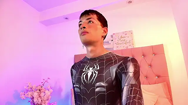 Snapshot of OzorioDany chatting on November 14, 2025, 3:55 pm OzorioDany online show from November 14, 2025, 3:55 pm