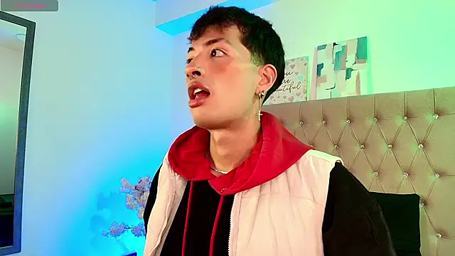 Snapshot of OzorioDany chatting on December 23, 2025, 4:54 am OzorioDany online show from December 23, 2025, 4:54 am