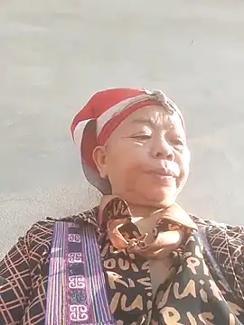 VangLe73 online show from November 23, 2025, 7:52 am