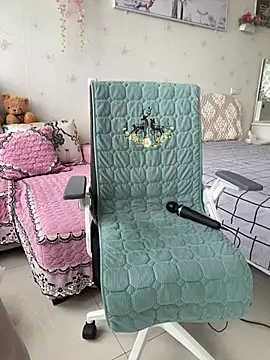 Alicia066 online show from April 15, 2026, 5:36 am