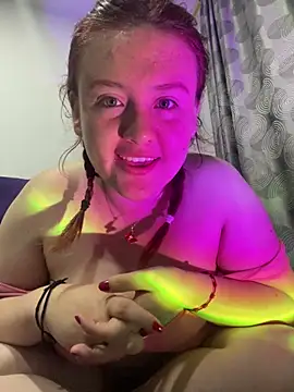 Snapshot of AliaMiller_ chatting on March 24, 2026, 2:05 am AliaMiller online show from March 24, 2026, 2:05 am