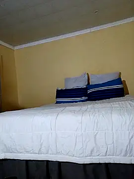 Snapshot of BellsStyles chatting on October 30, 2025, 3:35 pm BellsStyles online show from October 30, 2025, 3:35 pm