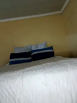 BellsStyles online show from October 31, 2025, 5:19 am