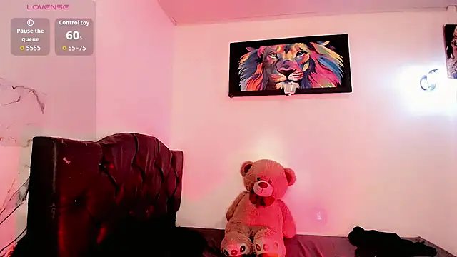 Snapshot of Rossedewitt_ chatting on May 25, 2026, 7:20 pm Rossedewitt online show from May 25, 2026, 7:20 pm