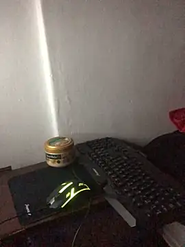 luisahot 9727 online show from November 12, 2025, 7:09 am