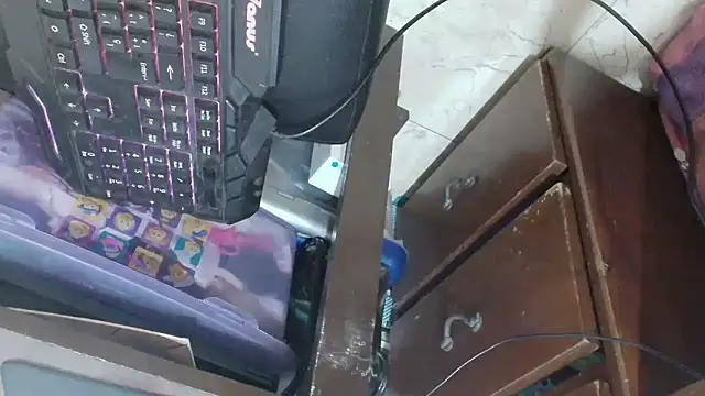 luisahot 9727 online show from March 7, 2026, 9:23 pm