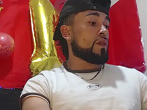 Snapshot of Npga96 chatting on February 25, 2026, 2:43 am Npga96 online show from February 25, 2026, 2:43 am