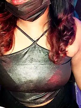 darling devil online show from December 5, 2025, 2:58 pm