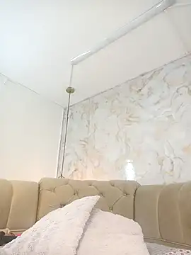 nathaliamiller online show from February 25, 2026, 10:08 pm