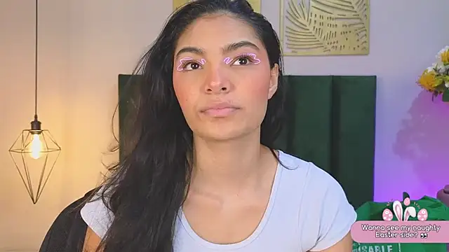 LunaAspen  online show from April 2, 2026, 5:54 pm