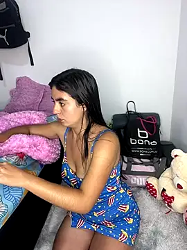 Snapshot of Amishell_ chatting on September 9, 2025, 2:55 am Amishell online show from September 9, 2025, 2:55 am