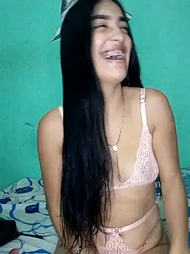 Bigtiti01 online show from September 29, 2025, 8:13 pm