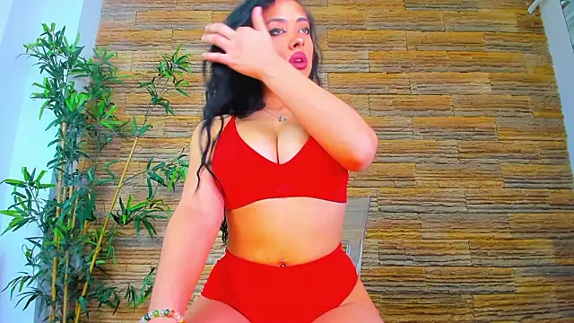 Cupcake Izzy online show from February 27, 2026, 5:40 am