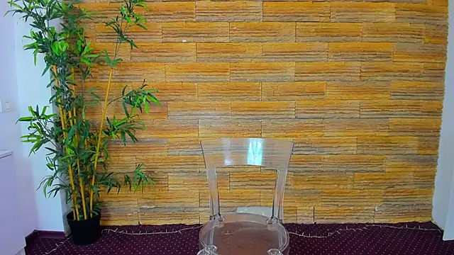 Cupcake Izzy online show from March 26, 2026, 6:08 am