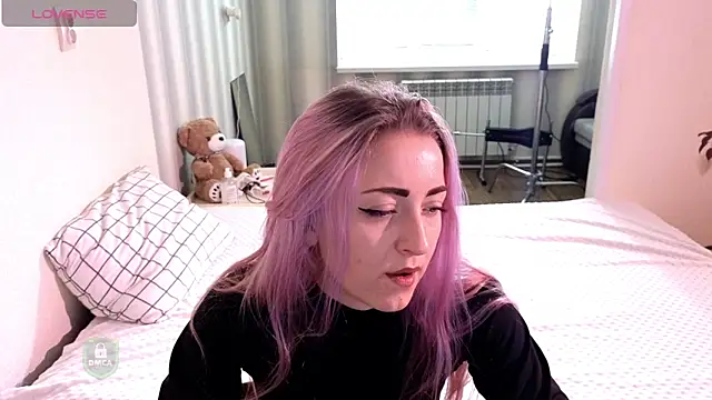 Snapshot of space_danger chatting on March 5, 2026, 8:54 am space danger online show from March 5, 2026, 8:54 am