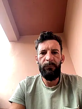Snapshot of Michel_huge chatting on September 15, 2025, 5:07 am Michel huge online show from September 15, 2025, 5:07 am