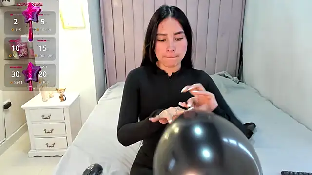 CandySays online show from October 30, 2025, 12:17 pm