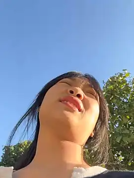 Phayphay77 online show from November 28, 2025, 2:03 am