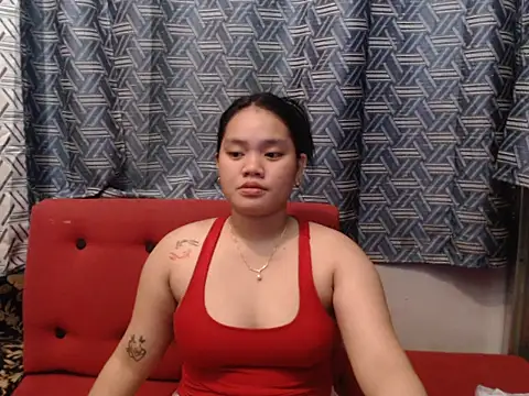 prettykrysgirl online show from July 9, 2026, 7:56 am