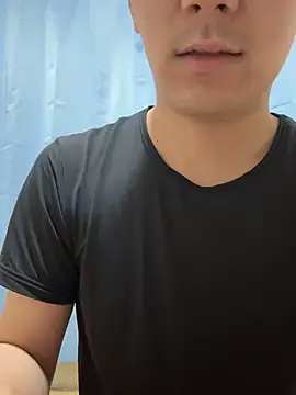 Snapshot of suzaku1229 chatting on October 17, 2025, 12:19 pm suzaku1229 online show from October 17, 2025, 12:19 pm