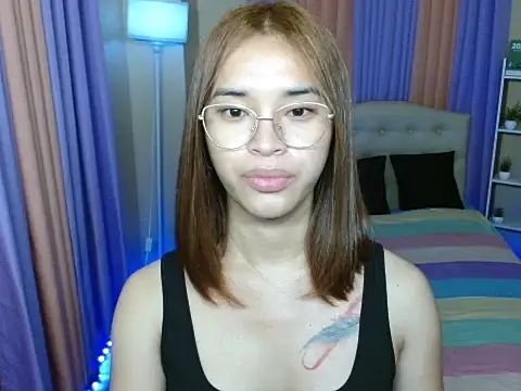 SeductiveAppleTS online show from March 11, 2026, 8:59 pm