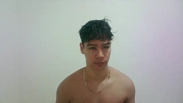 Snapshot of zeus_181 chatting on October 9, 2025, 11:03 pm zeus 181 online show from October 9, 2025, 11:03 pm