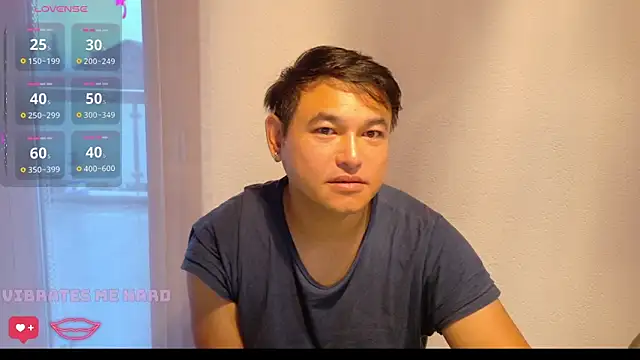 Snapshot of AsianBoy_WhiteDaddy chatting on September 10, 2025, 5:07 am AsianBoy WhiteDaddy online show from September 10, 2025, 5:07 am
