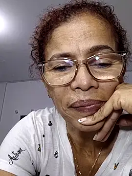 Snapshot of Merybeks chatting on February 23, 2026, 10:34 am Merybeks online show from February 23, 2026, 10:34 am