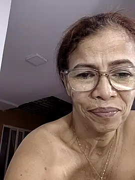 Snapshot of Merybeks chatting on March 16, 2026, 10:41 am Merybeks online show from March 16, 2026, 10:41 am