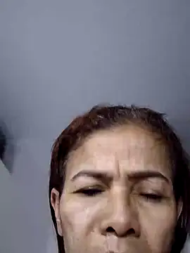 Snapshot of Merybeks chatting on March 18, 2026, 10:40 am Merybeks online show from March 18, 2026, 10:40 am