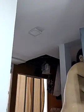 Snapshot of Merybeks chatting on March 21, 2026, 10:42 am Merybeks online show from March 21, 2026, 10:42 am