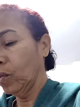 Snapshot of Merybeks chatting on March 31, 2026, 10:26 am Merybeks online show from March 31, 2026, 10:26 am