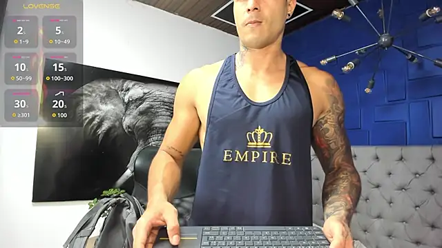 andres-clark92 online show from March 26, 2026, 4:01 pm