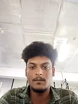 ddllrr224 online show from November 10, 2025, 7:07 am