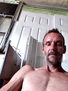 Hungwell1515 online show from September 20, 2025, 3:35 pm