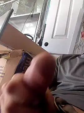 Hungwell1515 online show from March 11, 2026, 6:36 pm