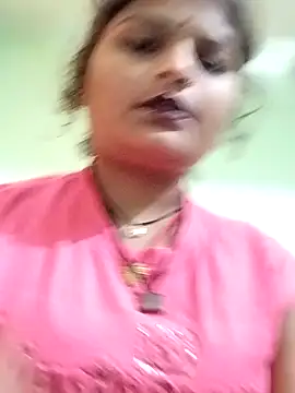 Snapshot of Hot_mirchjii chatting on October 12, 2025, 3:33 pm Hot mirchjii online show from October 12, 2025, 3:33 pm