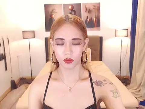 PreciousAmore online show from March 18, 2026, 9:18 pm