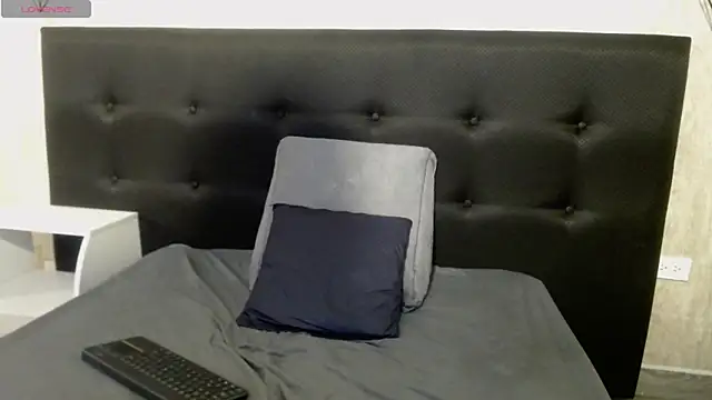 katalina07 1 online show from December 13, 2025, 7:53 pm