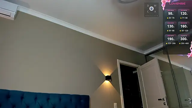 Snapshot of linda_ada chatting on October 1, 2025, 7:42 pm linda ada online show from October 1, 2025, 7:42 pm