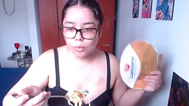 saenz eymi online show from November 25, 2025, 5:02 pm