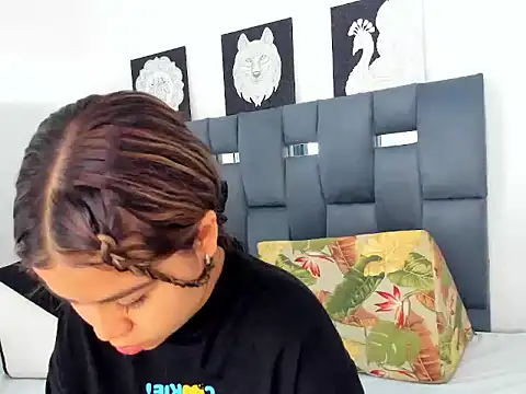 MafeStar777 online show from February 25, 2026, 2:37 pm