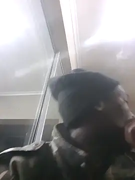 Snapshot of sex-machanic chatting on November 10, 2025, 9:25 pm sex-machanic online show from November 10, 2025, 9:25 pm