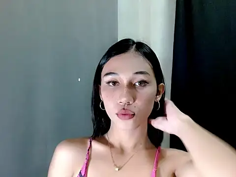 Urfucking khloe1 online show from December 4, 2025, 11:02 pm