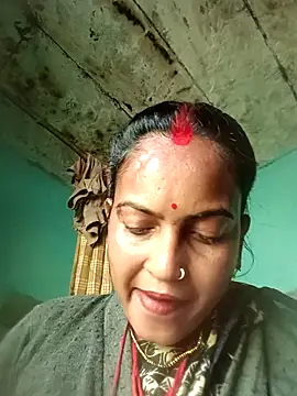 Hot chinkiji online show from February 11, 2026, 6:29 am