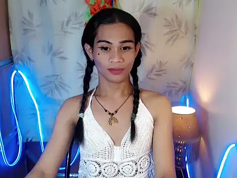 Snapshot of bellalot chatting on February 3, 2026, 2:53 am bellalot online show from February 3, 2026, 2:53 am