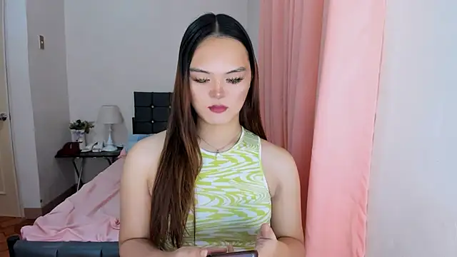 ameliamaureen online show from September 10, 2025, 10:48 am