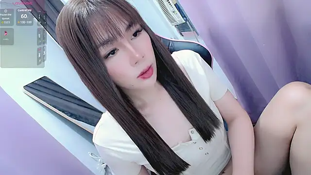 tgirljennie 69 online show from November 9, 2025, 8:18 pm