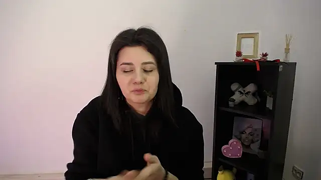 Snapshot of Katrin_kiss_ chatting on February 5, 2026, 1:27 pm Katrin kiss online show from February 5, 2026, 1:27 pm